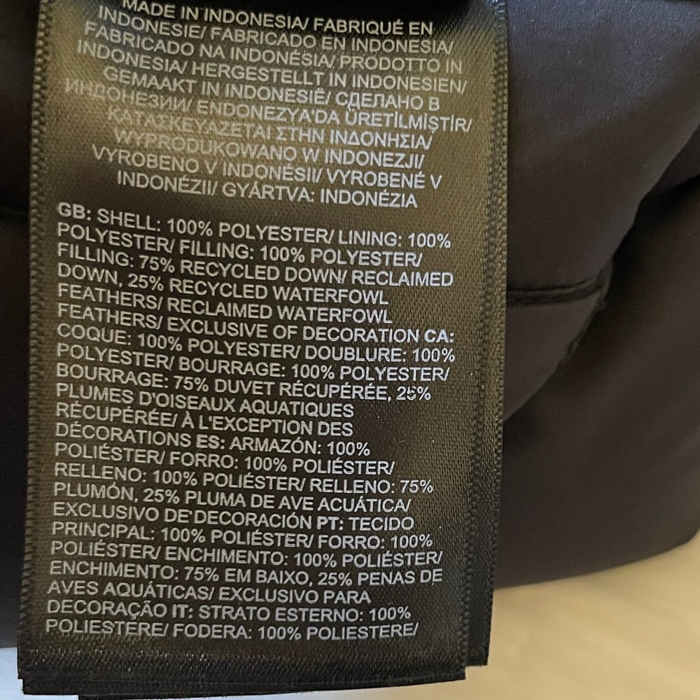 The North Face Boys’ Baltic Reversible Down Black Puffer Jacket - Picture 8 of 14